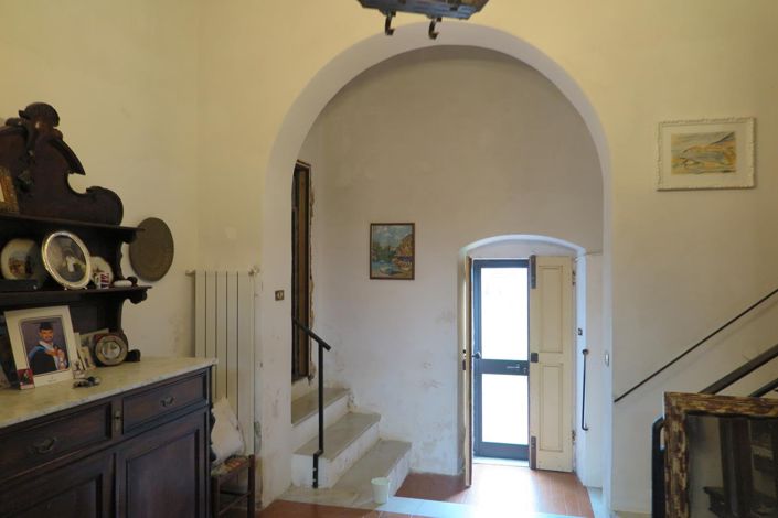 Image No.7-Propriété de 4 chambres à vendre à Podenzana