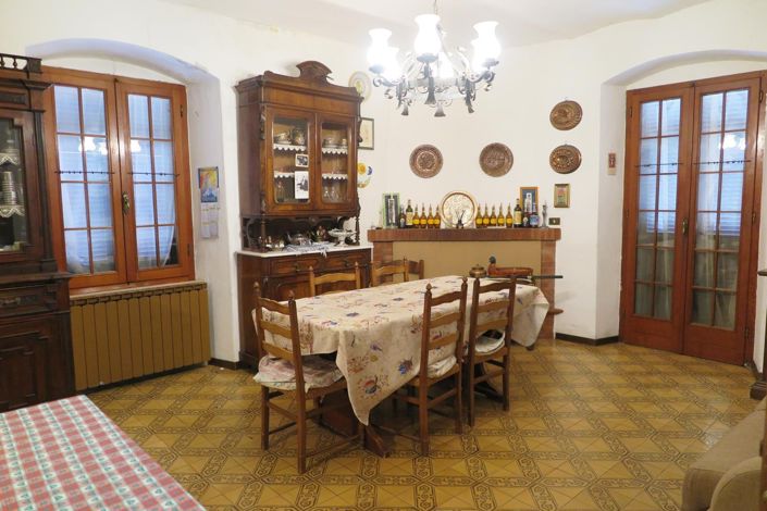 Image No.9-Propriété de 4 chambres à vendre à Podenzana