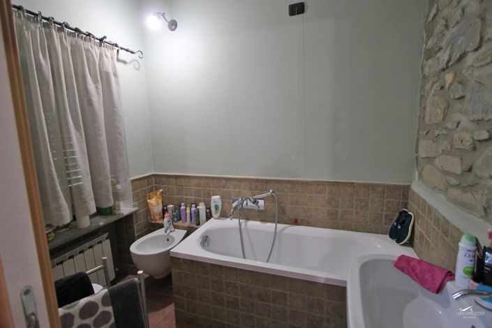 Image No.15-Propriété de 2 chambres à vendre à Fivizzano