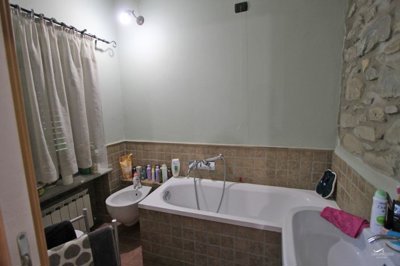 16887159654cragkilno0lvc