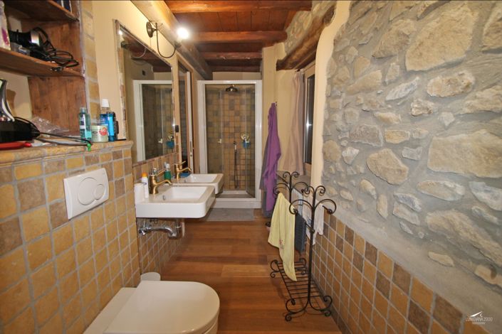 Image No.22-Propriété de 2 chambres à vendre à Fivizzano