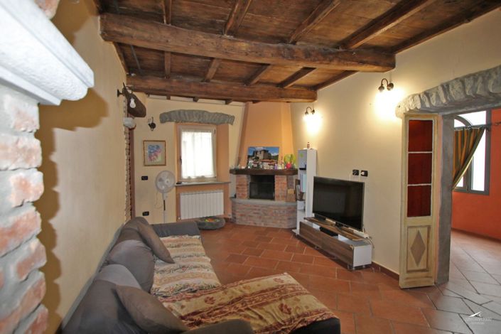 Image No.5-Propriété de 2 chambres à vendre à Fivizzano