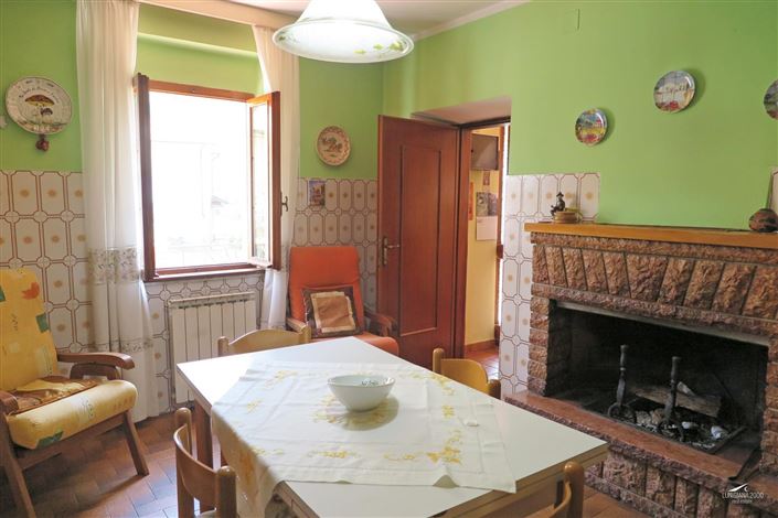 Image No.11-2 Bed Property for sale