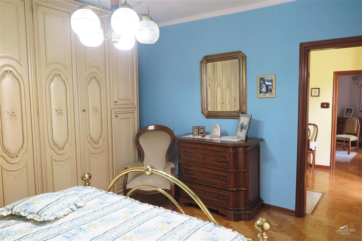 Image No.23-2 Bed Property for sale