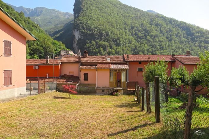 Image No.34-2 Bed Property for sale