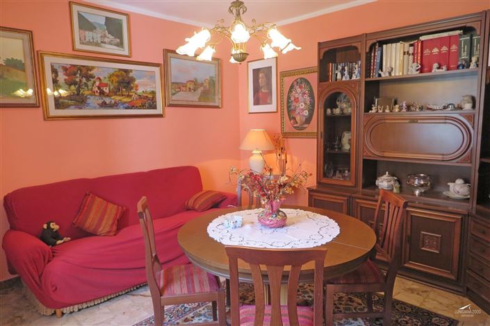 Image No.6-2 Bed Property for sale