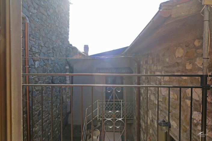 Image No.24-2 Bed Property for sale