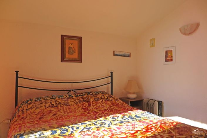 Image No.27-2 Bed Property for sale