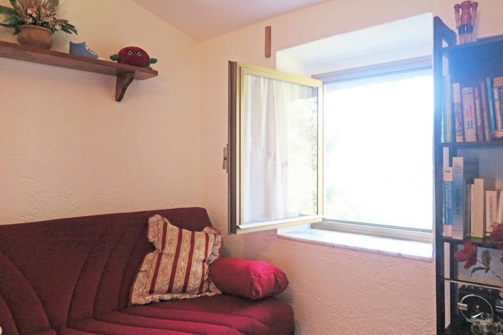 Image No.29-2 Bed Property for sale