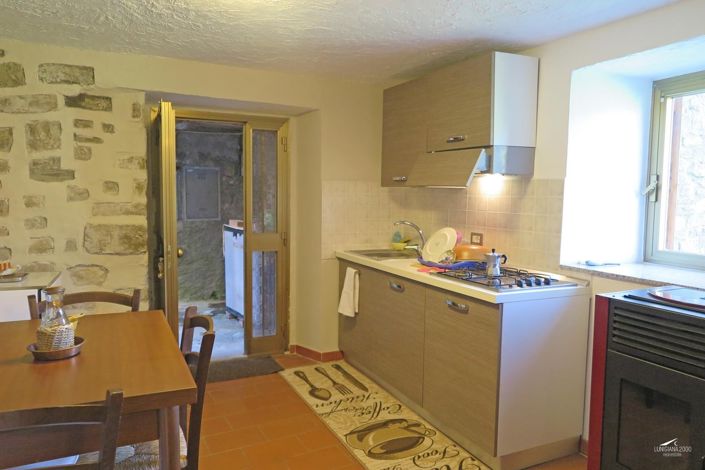 Image No.4-2 Bed Property for sale