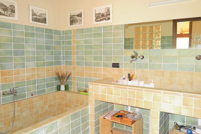 Image No.13-3 Bed Property for sale