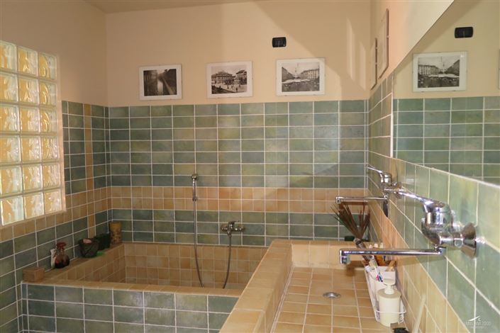 Image No.14-3 Bed Property for sale