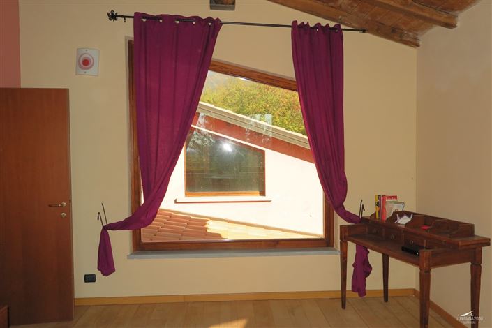 Image No.21-3 Bed Property for sale