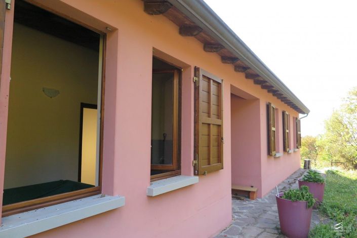 Image No.3-Propriété de 3 chambres à vendre à Bagnone