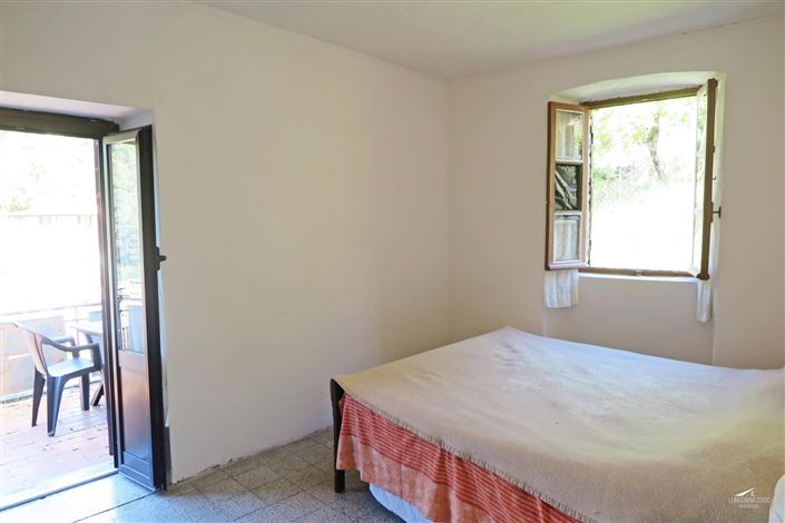 Image No.21-2 Bed Property for sale