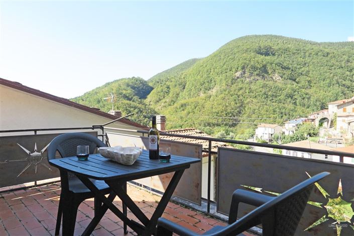 Image No.26-2 Bed Property for sale