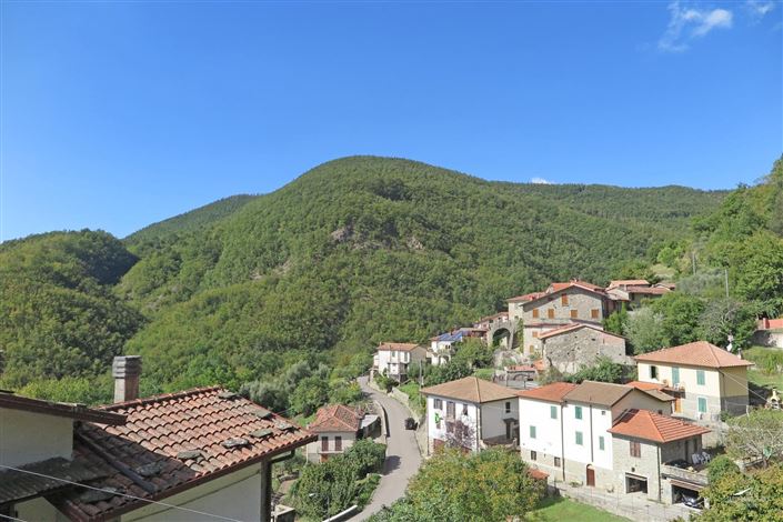 Image No.27-2 Bed Property for sale