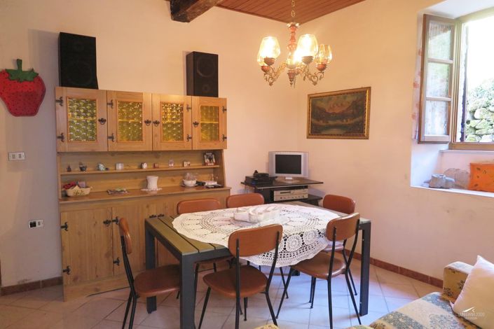 Image No.6-Propriété de 2 chambres à vendre à Bagnone