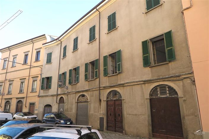 Image No.3-4 Bed Apartment for sale