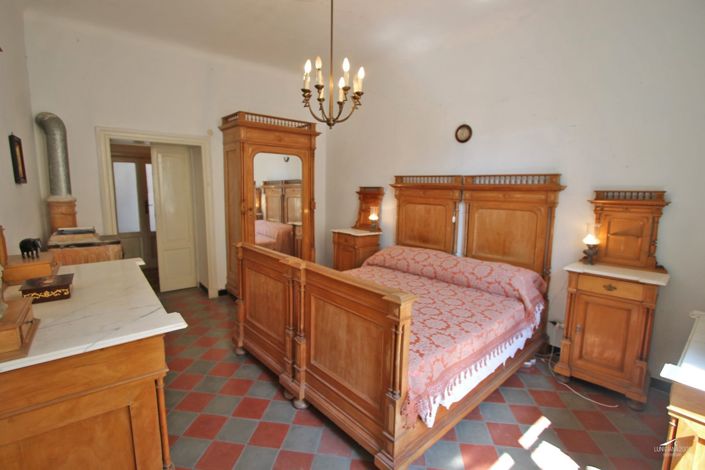 Image No.23-Appartement de 4 chambres à vendre