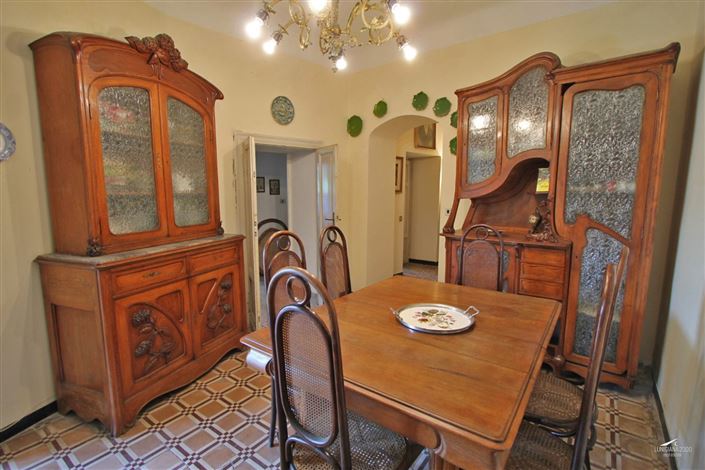 Image No.27-4 Bed Apartment for sale