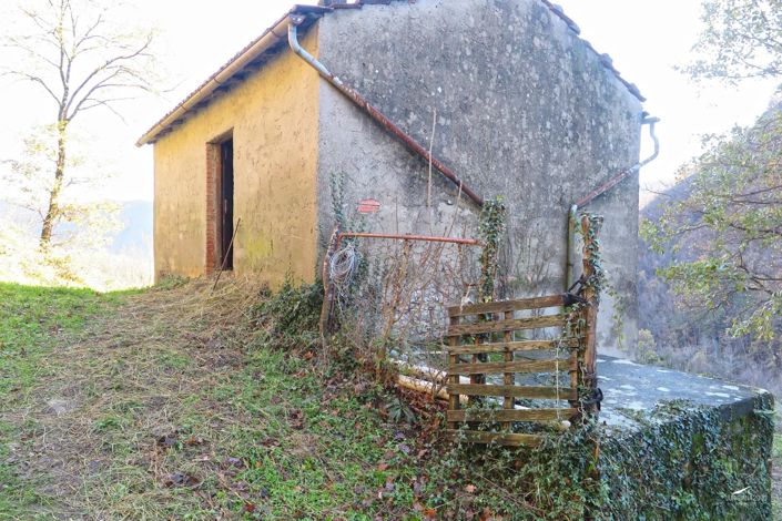 Image No.2-Propriété de 2 chambres à vendre à Bagnone