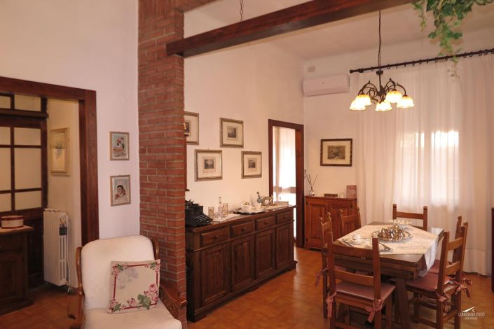 Image No.20-Propriété de 6 chambres à vendre à Bagnone