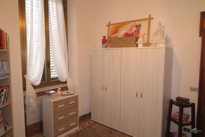 Image No.9-Propriété de 6 chambres à vendre à Bagnone