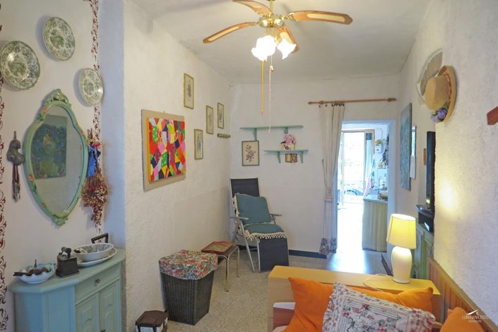 Image No.17-2 Bed Property for sale