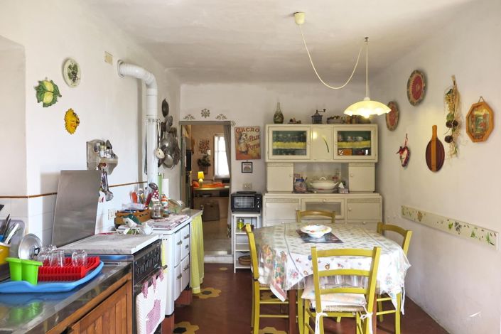 Image No.3-2 Bed Property for sale