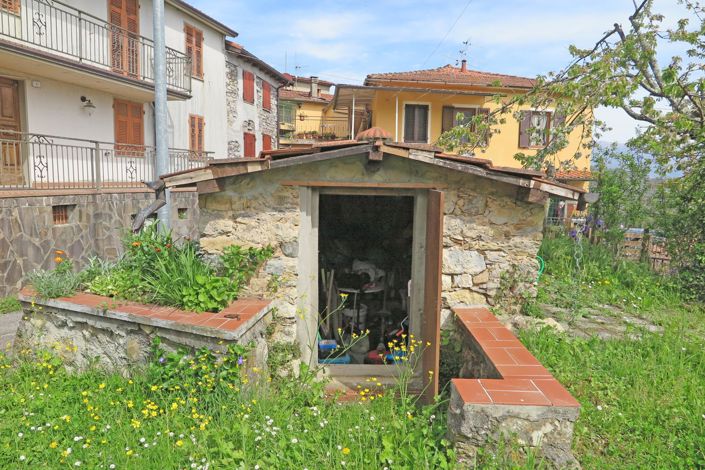 Image No.32-2 Bed Property for sale