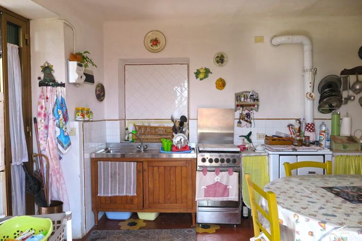 Image No.4-2 Bed Property for sale