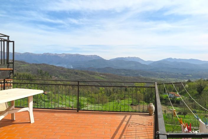 Image No.7-2 Bed Property for sale