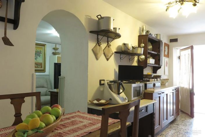 Image No.4-2 Bed Property for sale