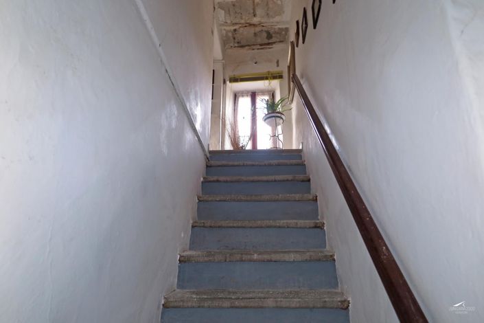 Image No.30-2 Bed Property for sale