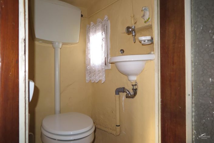 Image No.38-2 Bed Property for sale