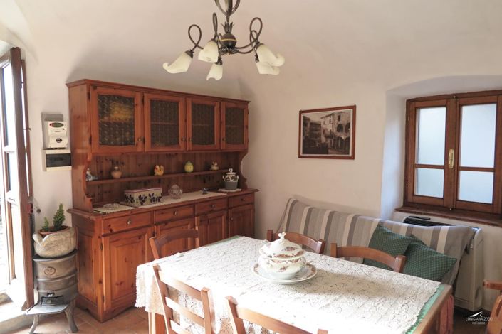 Image No.9-Propriété de 2 chambres à vendre à Bagnone