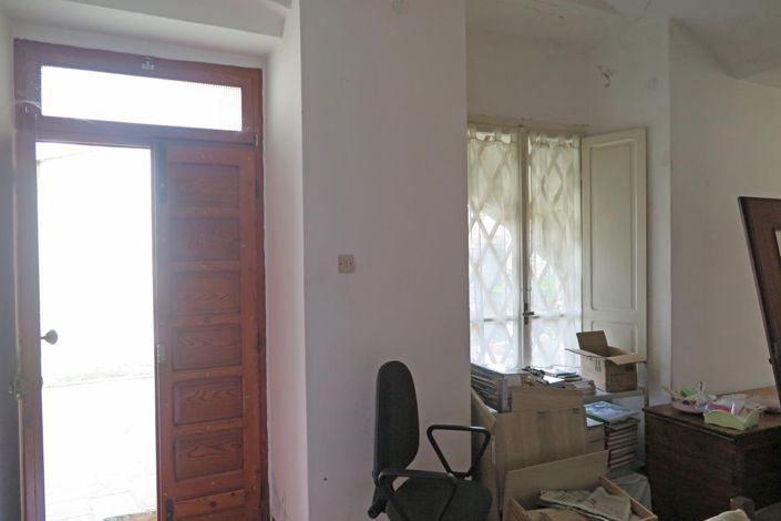 Image No.45-3 Bed Property for sale