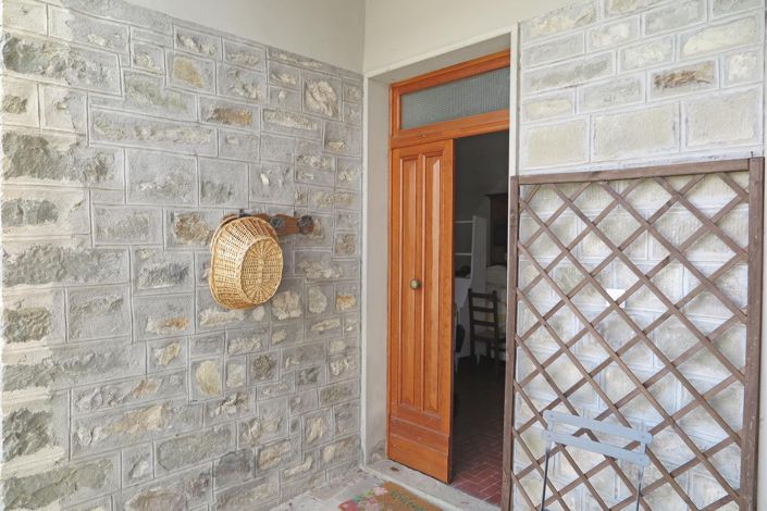 Image No.46-3 Bed Property for sale