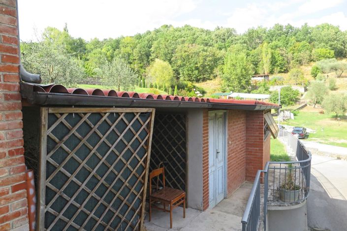 Image No.55-3 Bed Property for sale