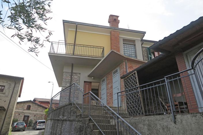 Image No.58-3 Bed Property for sale