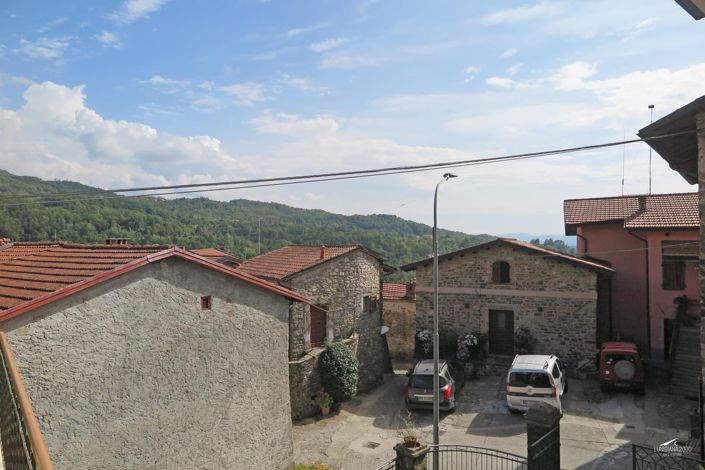 Image No.7-3 Bed Property for sale