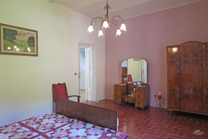 Image No.14-Propriété de 5 chambres à vendre à Licciana Nardi