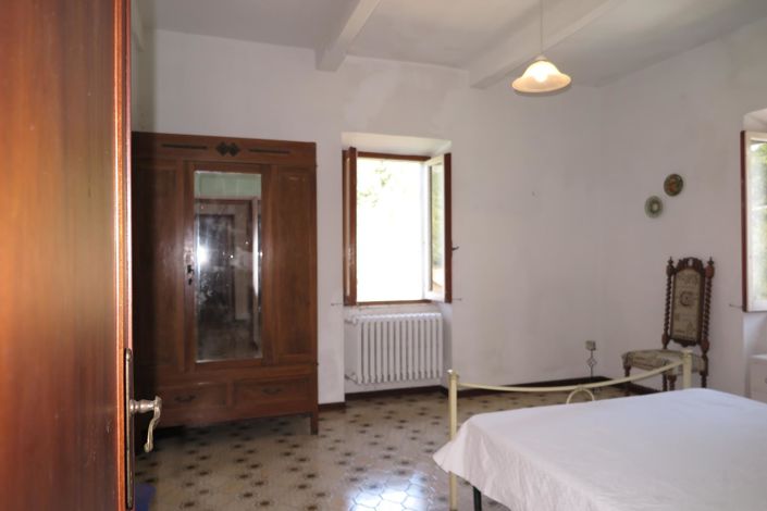 Image No.37-Propriété de 5 chambres à vendre à Licciana Nardi