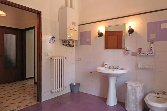 Image No.45-Propriété de 5 chambres à vendre à Licciana Nardi