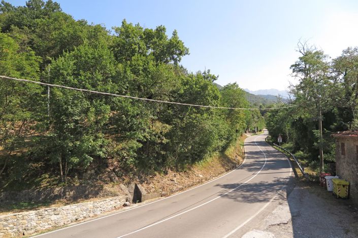 Image No.47-5 Bed Property for sale