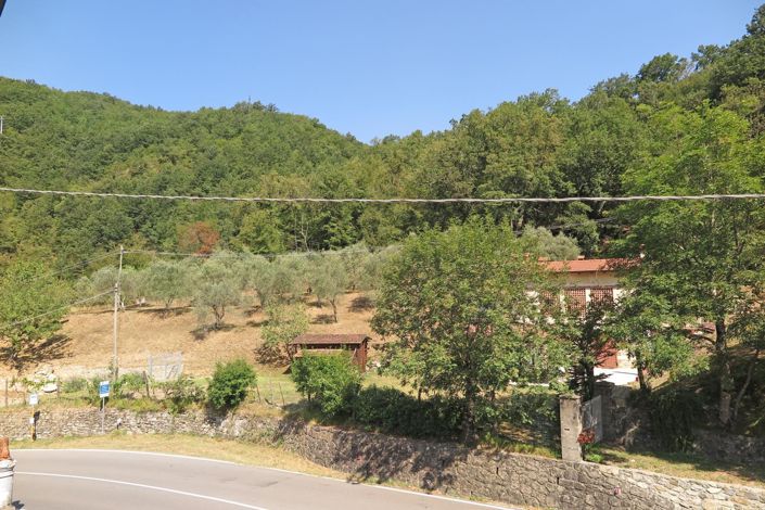 Image No.48-5 Bed Property for sale