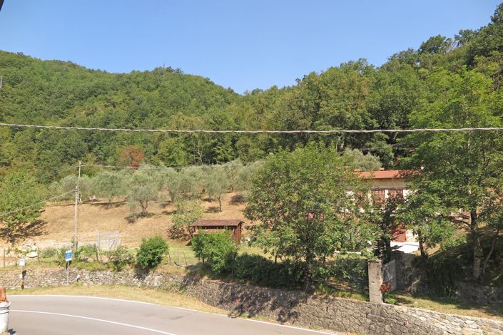 Image No.48-5 Bed Property for sale