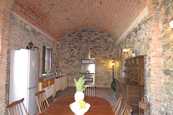 Image No.63-Propriété de 5 chambres à vendre à Licciana Nardi