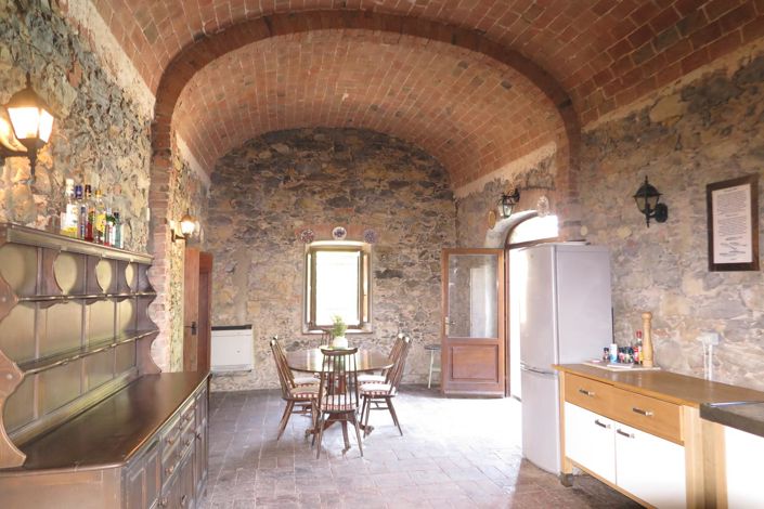 Image No.66-Propriété de 5 chambres à vendre à Licciana Nardi